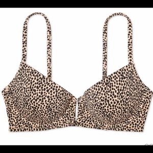 Leopard swimsuit top